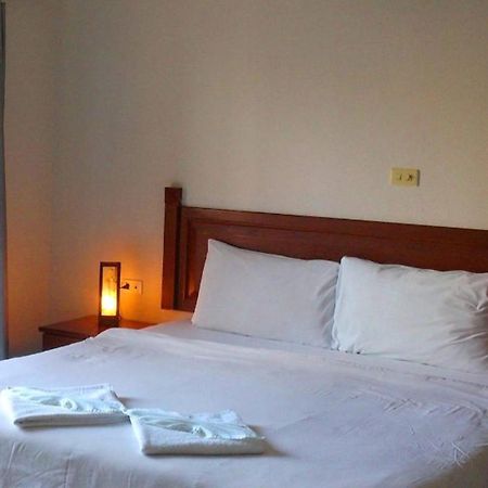 Sawasdee Mansion Hotel Patong Exterior foto